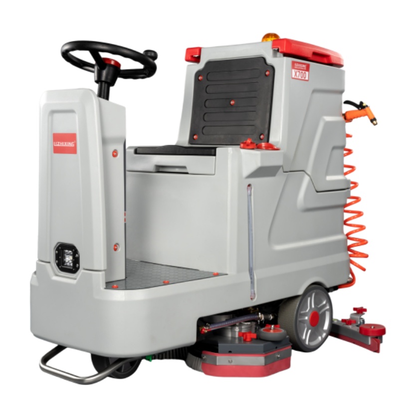 白城坦洁全自动驾驶式洗地机X700